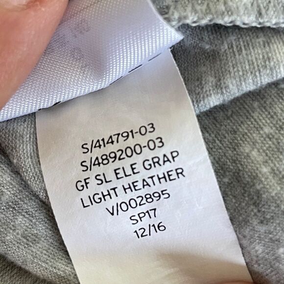 Gap & Old Navy Lot Tee Shirt, Tank Top & Shorts - Picture 16 of 16